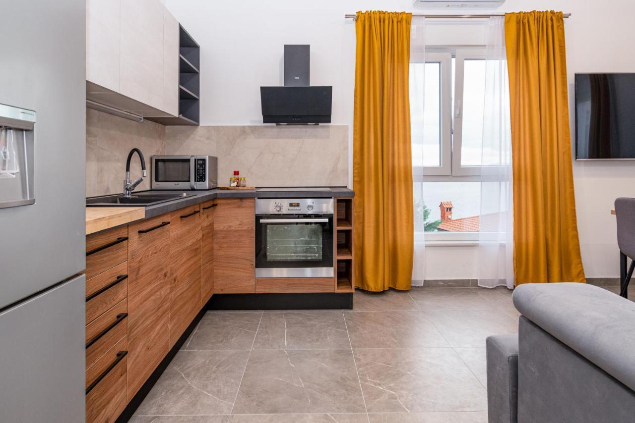 Vale Mare Apartment Opatija Exterior foto